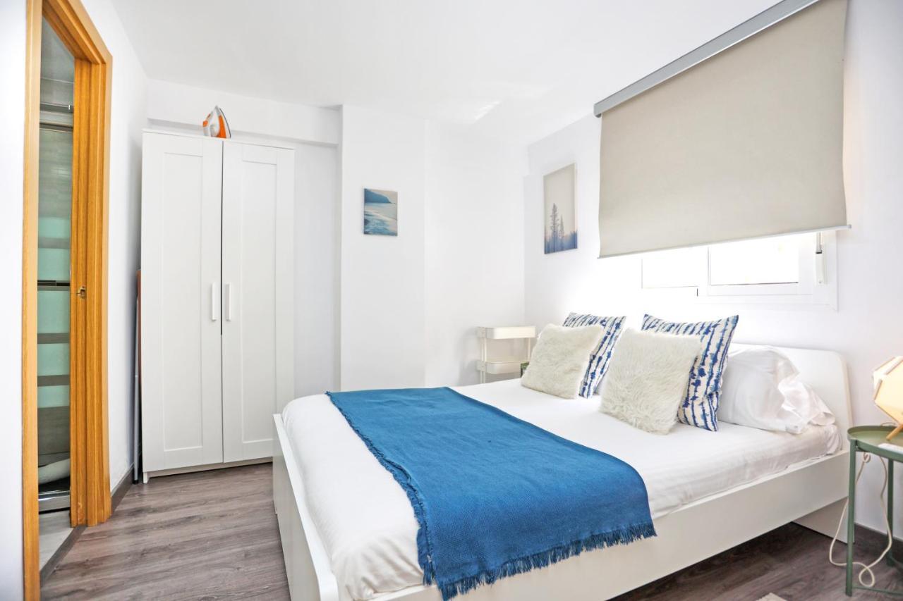 Apartament Holidays2Malaga Goya - Zona Huelin & 500 Mts De La Playa Zewnętrze zdjęcie