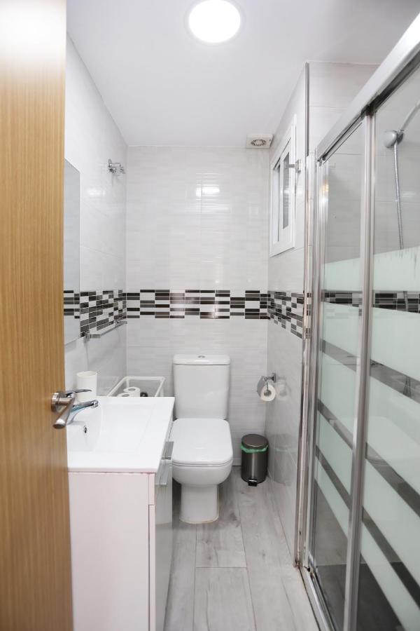 Apartament Holidays2Malaga Goya - Zona Huelin & 500 Mts De La Playa Zewnętrze zdjęcie